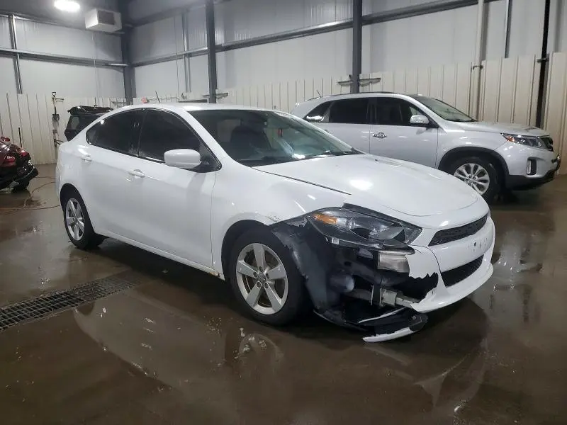 2015 DODGE DART SXT  