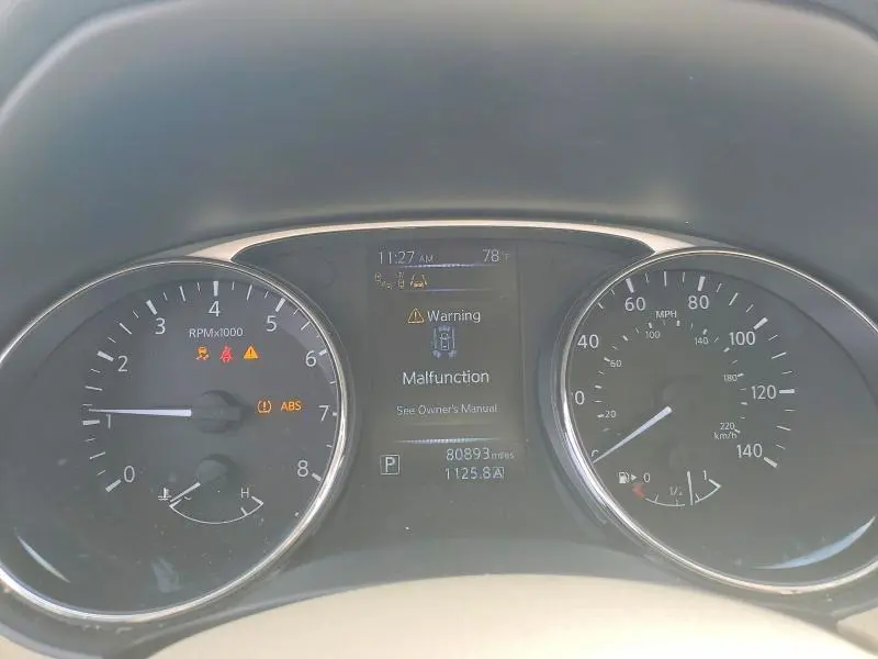 2015 NISSAN ROGUE SL  