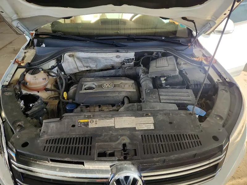 2017 VOLKSWAGEN TIGUAN S  