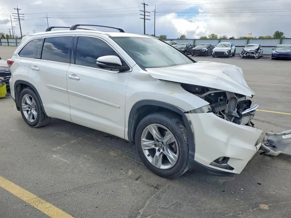 2016 TOYOTA HIGHLANDER LIMITED  