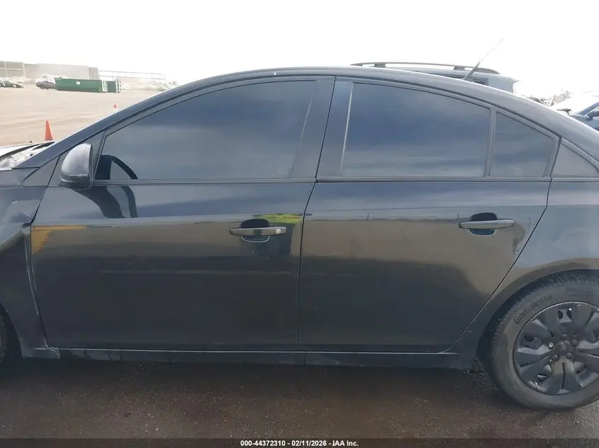 2013 CHEVROLET CRUZE LS AUTO