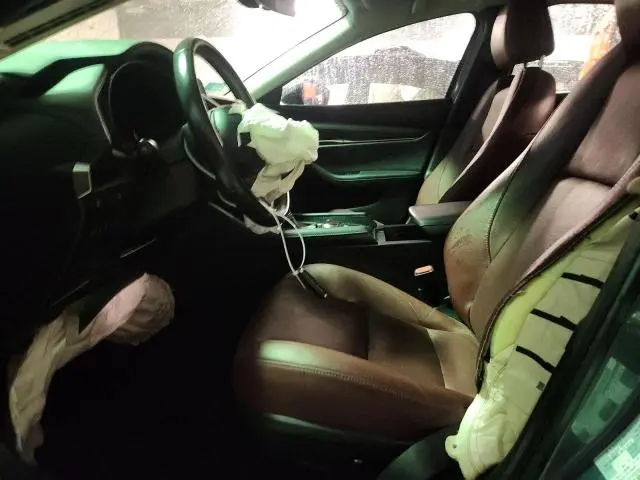 2023 MAZDA 3 PREFERRED  