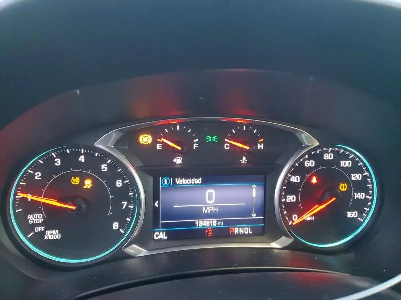 2020 CHEVROLET EQUINOX LT  