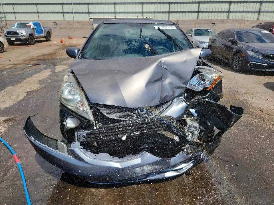2013 HONDA FIT   