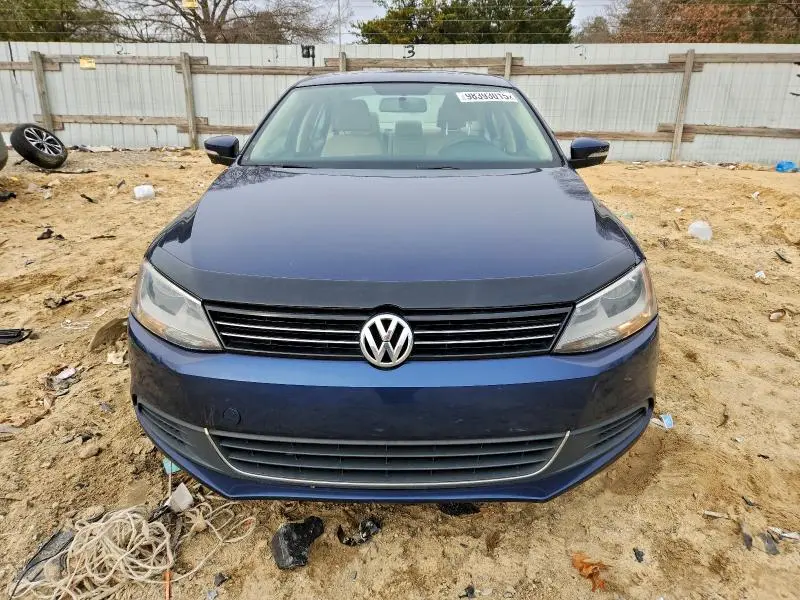 2014 VOLKSWAGEN JETTA SE  