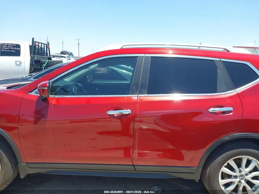 2018 NISSAN ROGUE SV