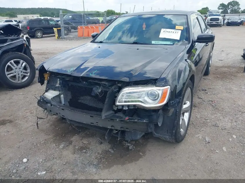 2014 CHRYSLER 300  