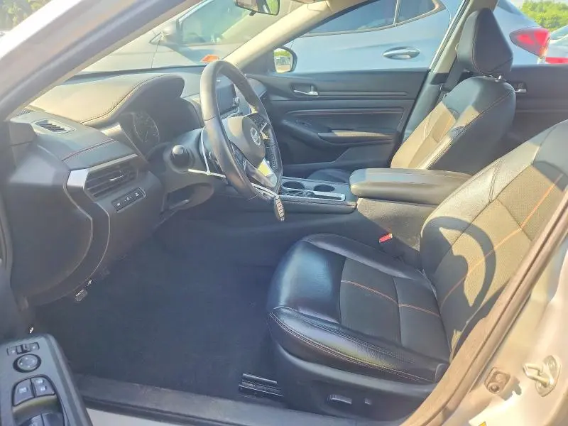 2020 NISSAN ALTIMA SR  