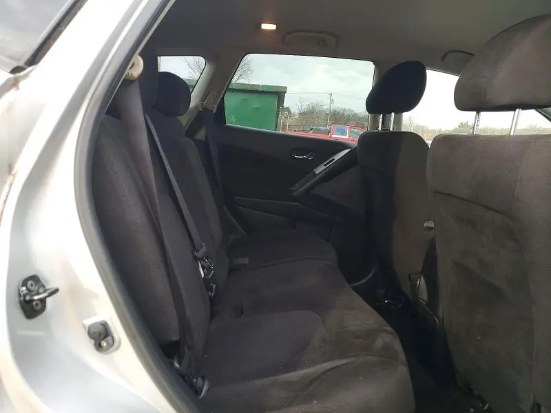 2012 NISSAN MURANO S  