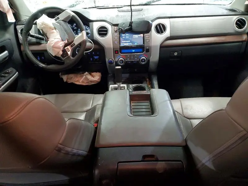 2018 TOYOTA TUNDRA DOUBLE CAB LIMITED  