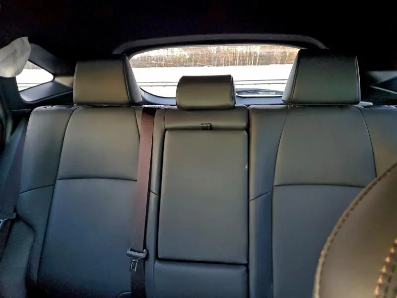 2024 TOYOTA VENZA LE  