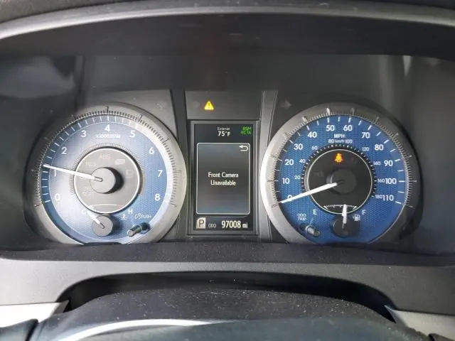 2019 TOYOTA SIENNA XLE  