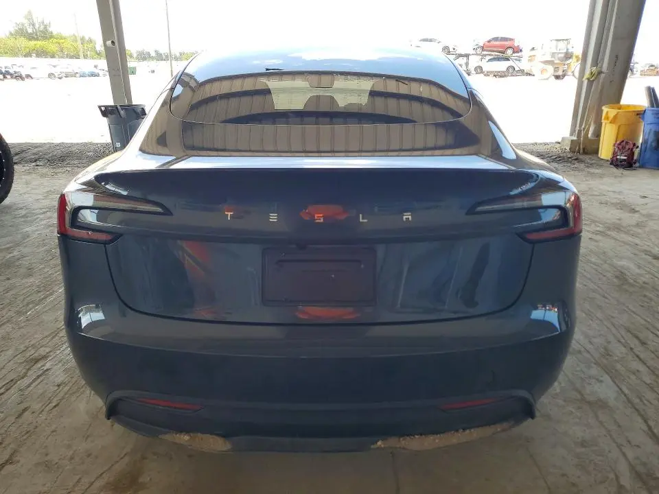 2025 TESLA MODEL 3   