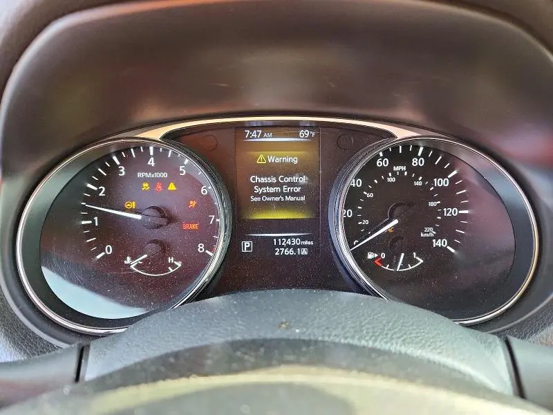 2016 NISSAN ROGUE SL  