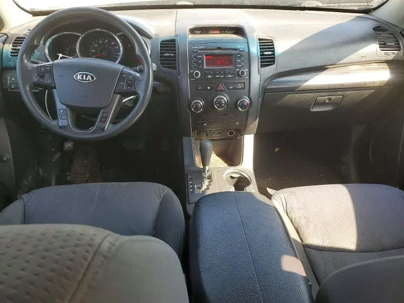 2012 KIA SORENTO LX  
