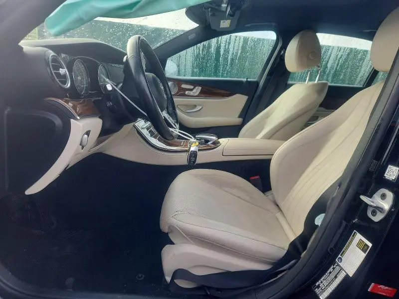 2019 MERCEDES-BENZ E 300 4MATIC  