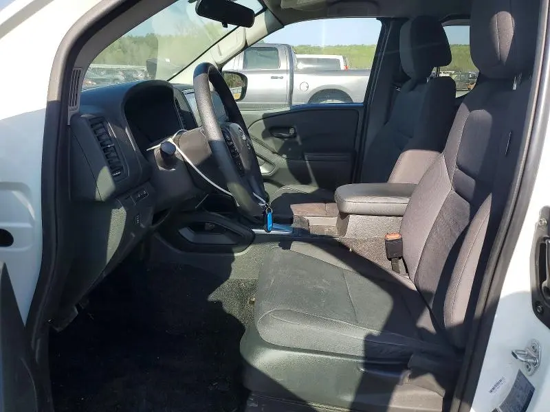 2024 NISSAN FRONTIER S  