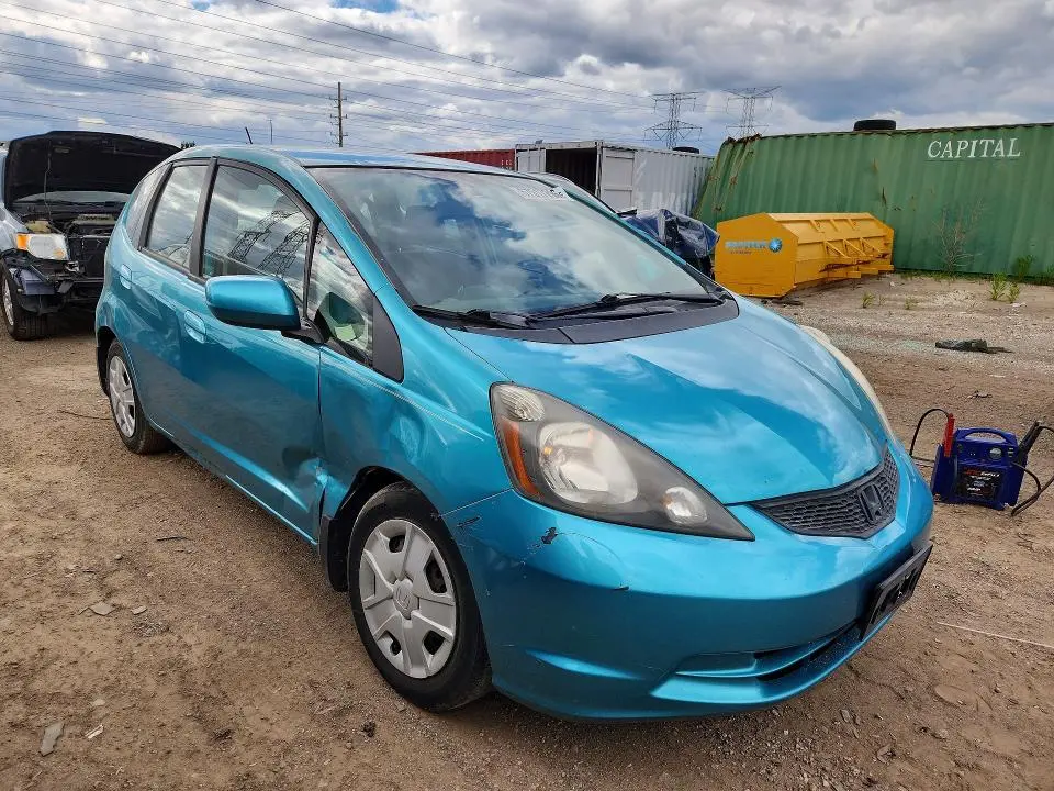 2012 HONDA FIT   
