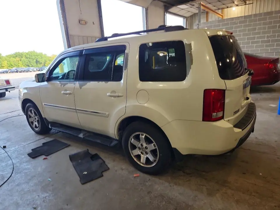 2011 HONDA PILOT TOURING  