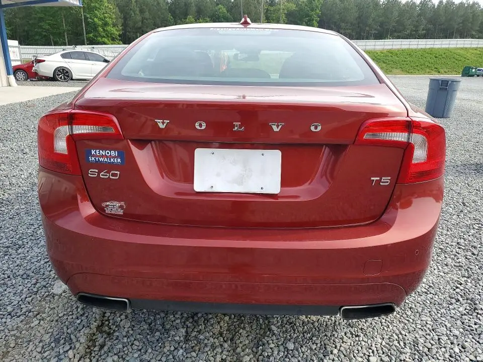2014 VOLVO S60 T5  