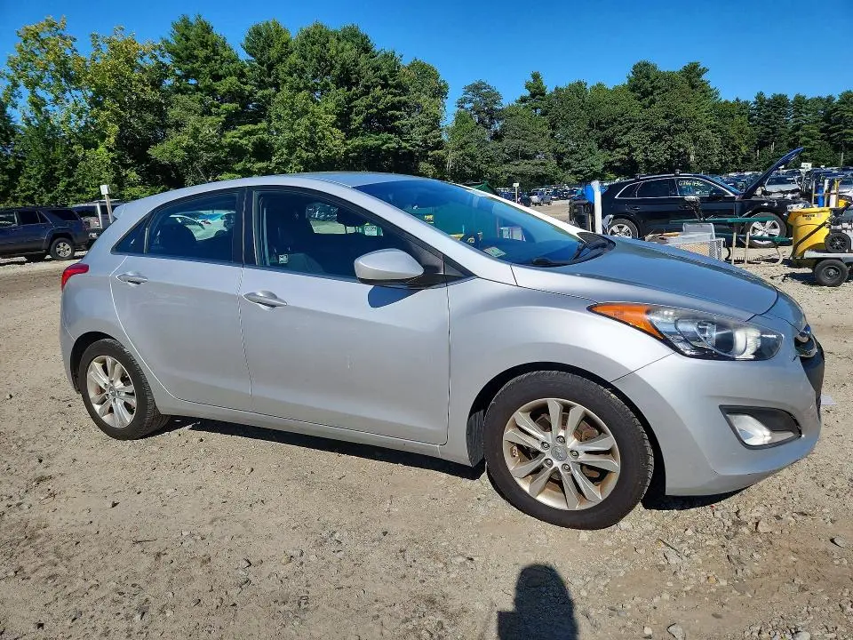2014 HYUNDAI ELANTRA GT BASE  