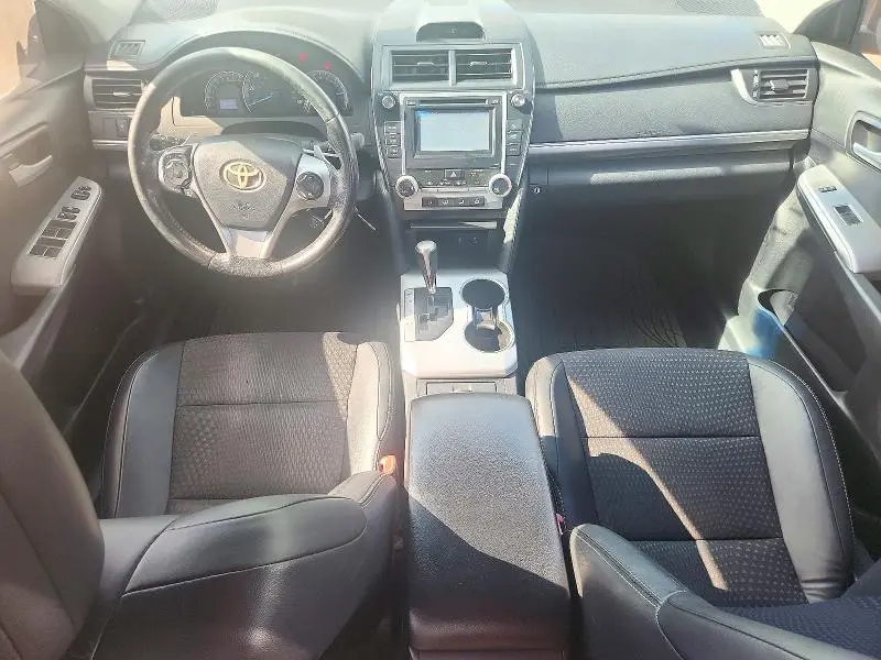 2012 TOYOTA CAMRY SE  