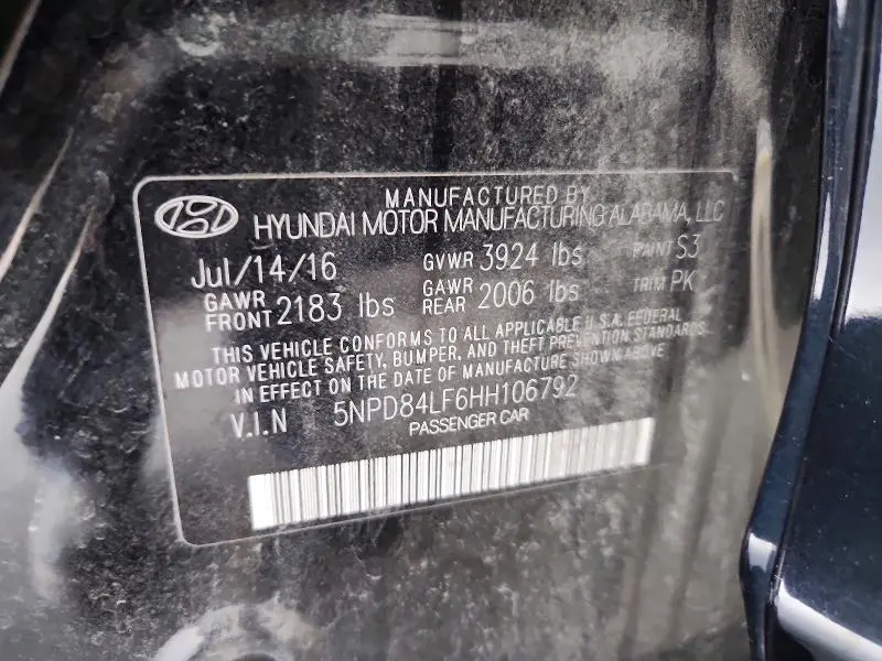 2017 HYUNDAI ELANTRA SE  