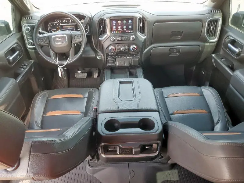 2022 GMC SIERRA K2500 AT4  