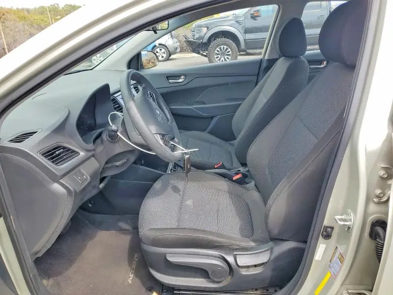 2018 HYUNDAI ACCENT SE  