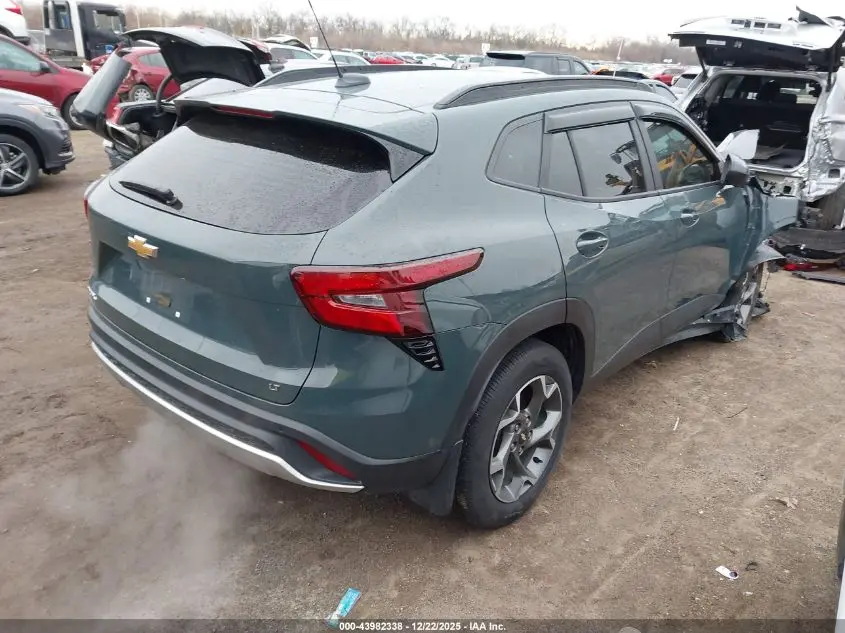 2025 CHEVROLET TRAX FWD LT