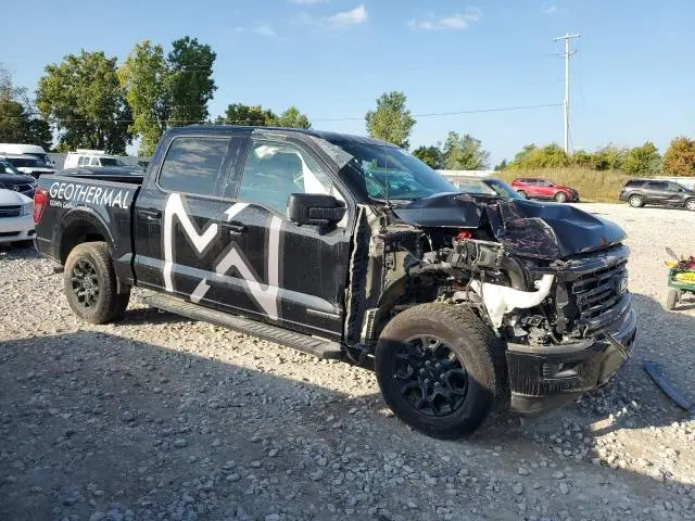2024 FORD F150 XLT  