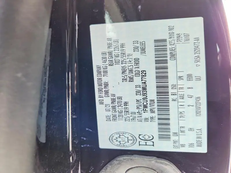 2021 FORD ESCAPE TITANIUM  