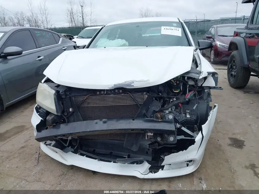 2014 DODGE AVENGER SE