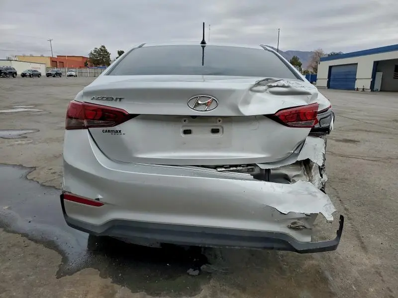 2018 HYUNDAI ACCENT SE  