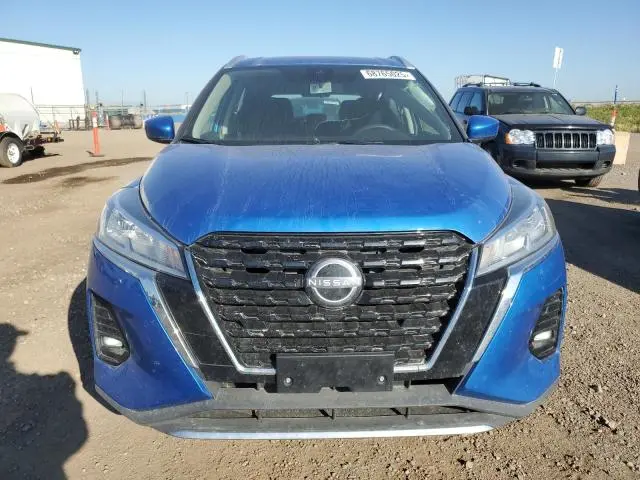 2024 NISSAN KICKS SV  