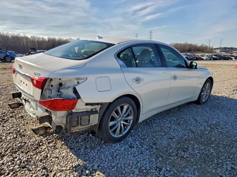 2016 INFINITI Q50 BASE  