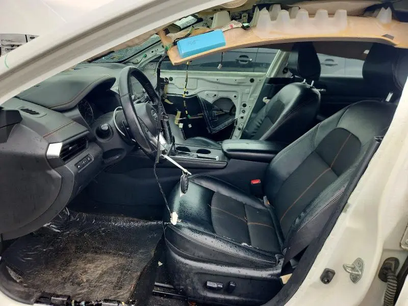2019 NISSAN ALTIMA SR  