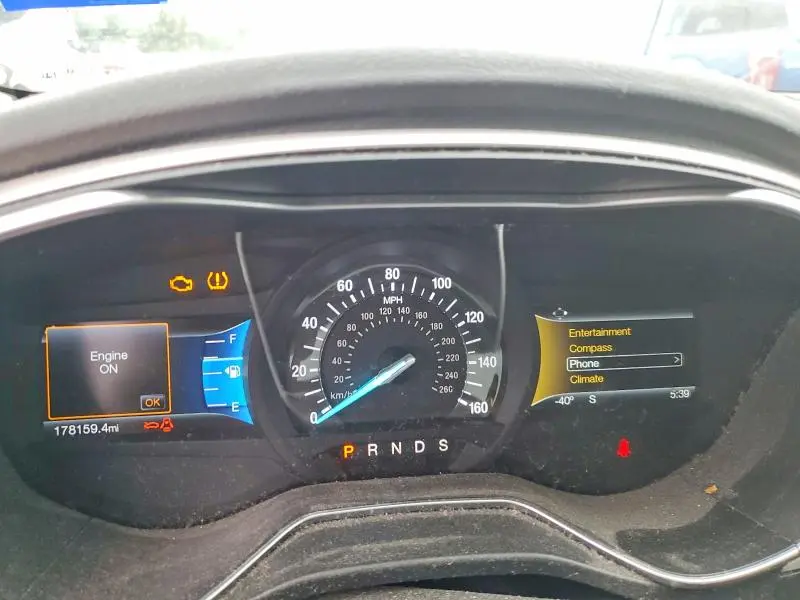 2016 FORD FUSION SE  