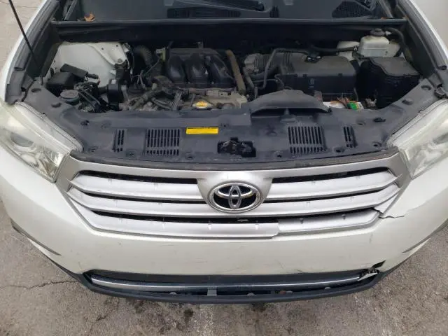 2012 TOYOTA HIGHLANDER BASE  