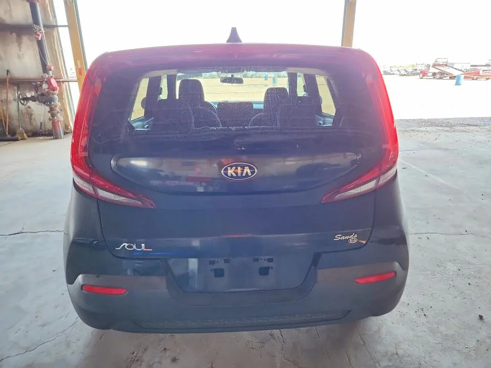 2020 KIA SOUL LX  