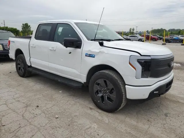 2024 FORD F150 LIGHTNING XLT  