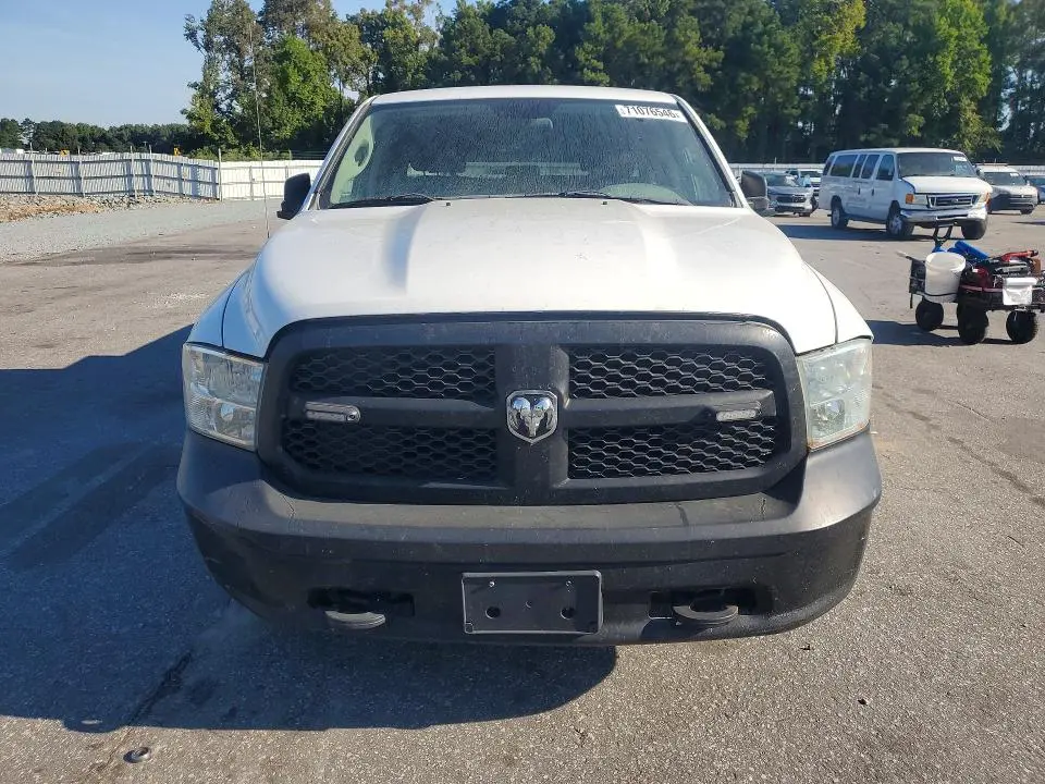 2015 RAM 1500 ST  
