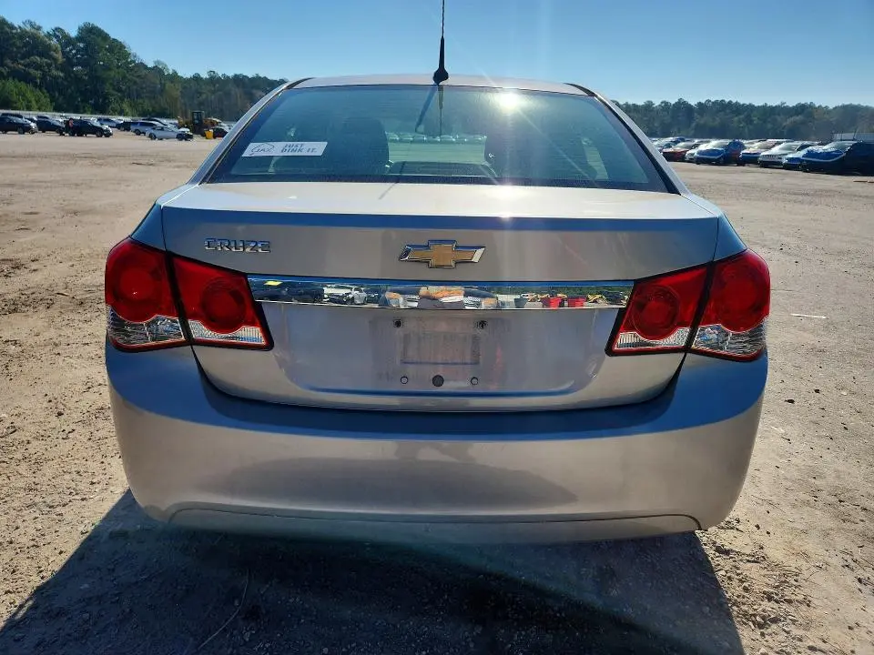 2012 CHEVROLET CRUZE LS  