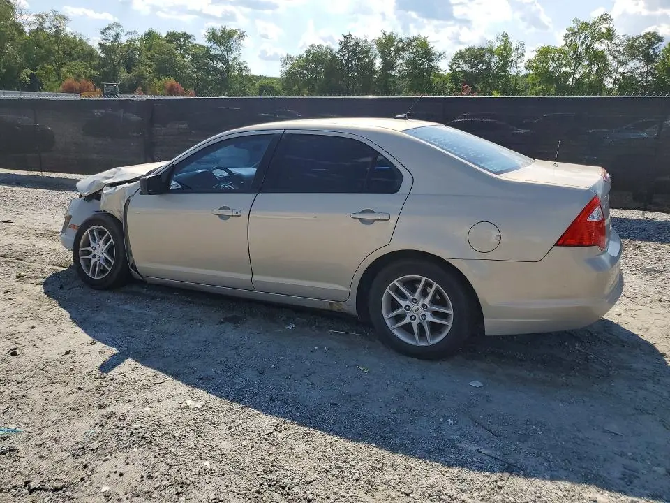 2010 FORD FUSION S  