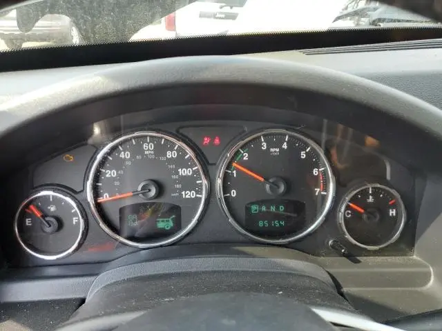 2012 JEEP LIBERTY LIMITED  