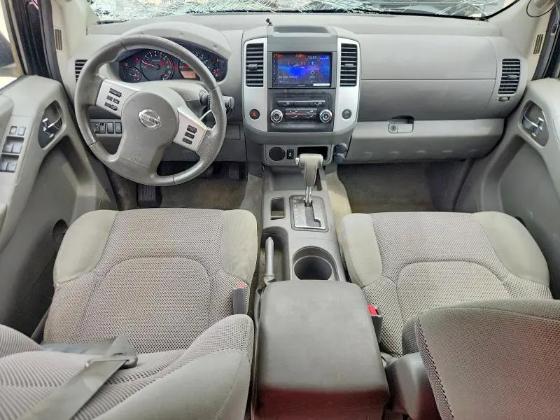 2014 NISSAN FRONTIER SV  