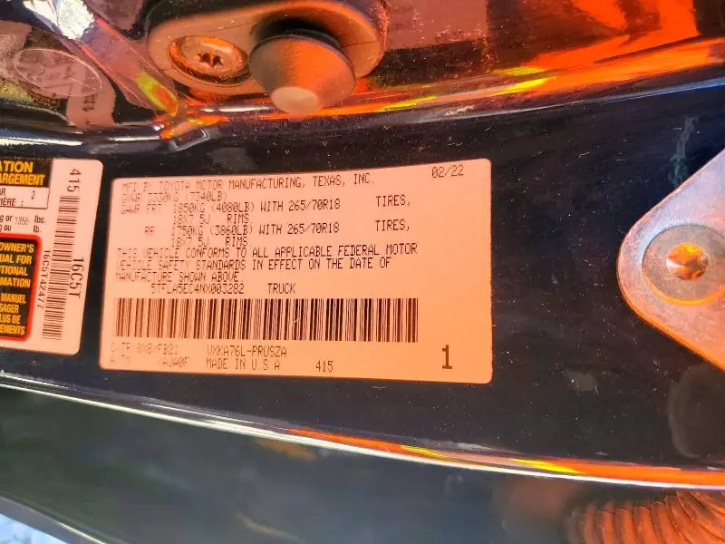 2022 TOYOTA TUNDRA CREWMAX SR5  