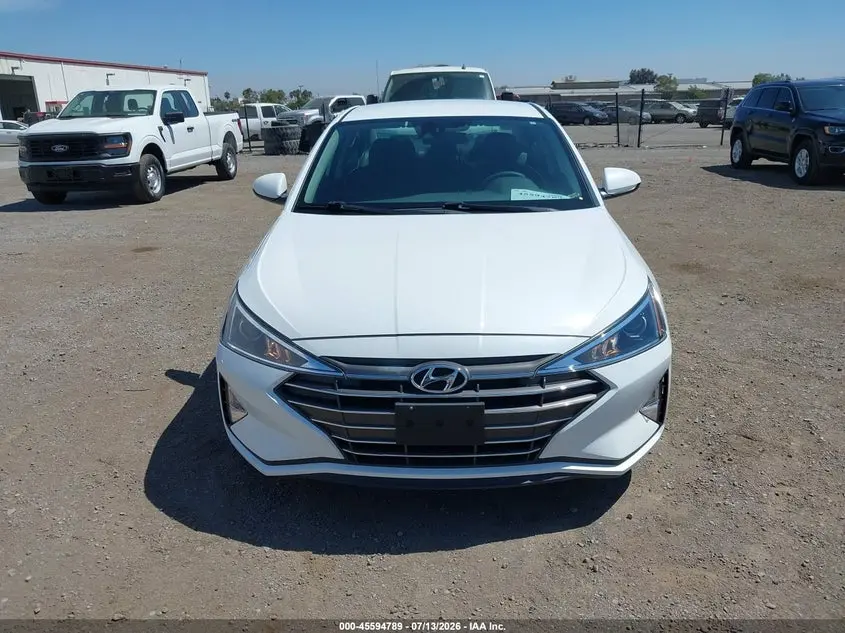 2020 HYUNDAI ELANTRA SE