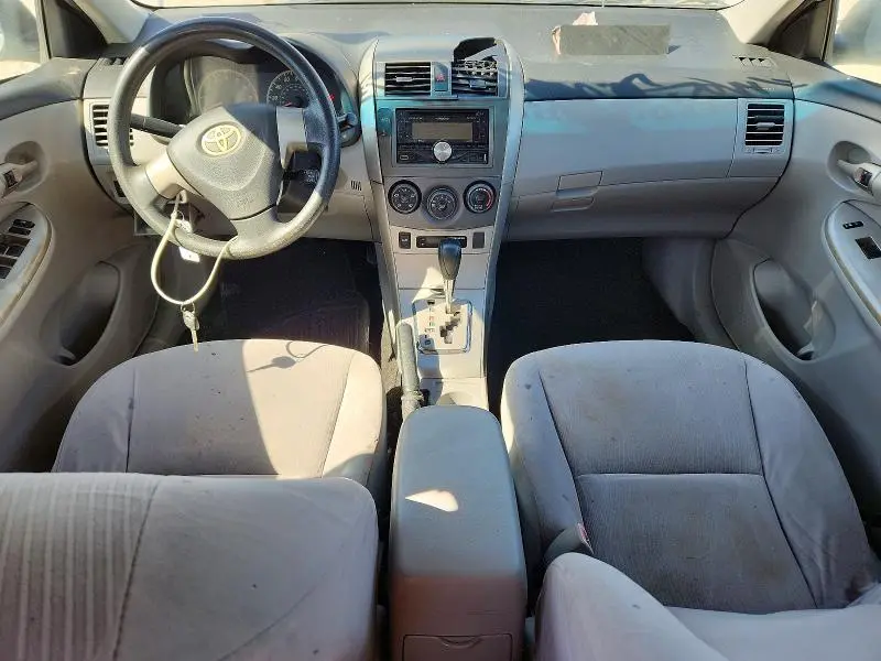 2011 TOYOTA COROLLA LE  