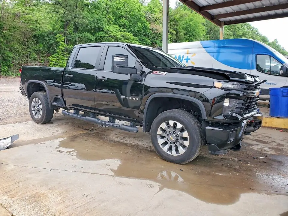 2024 CHEVROLET SILVERADO K2500 CUSTOM  